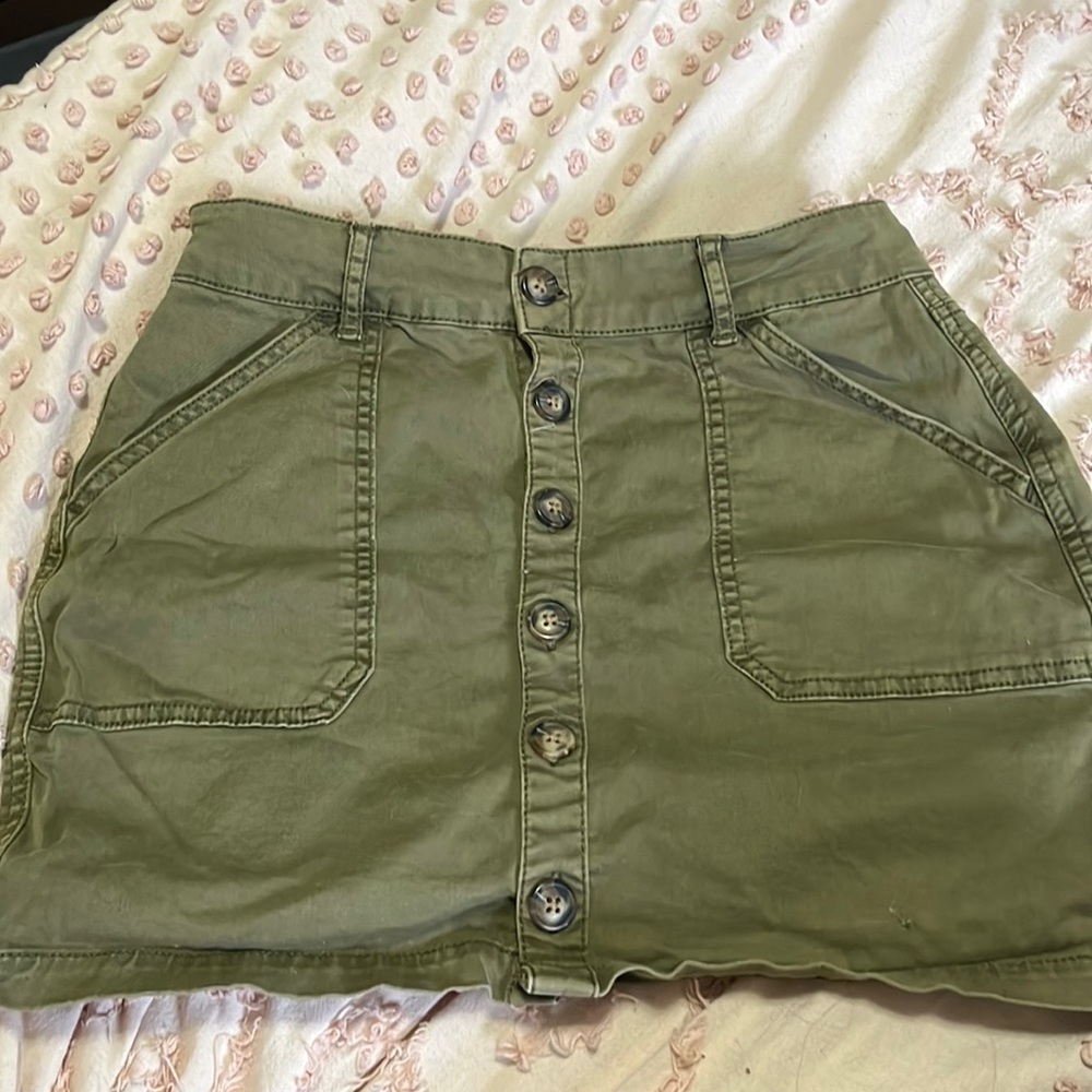 Garage army green mini skirt!
